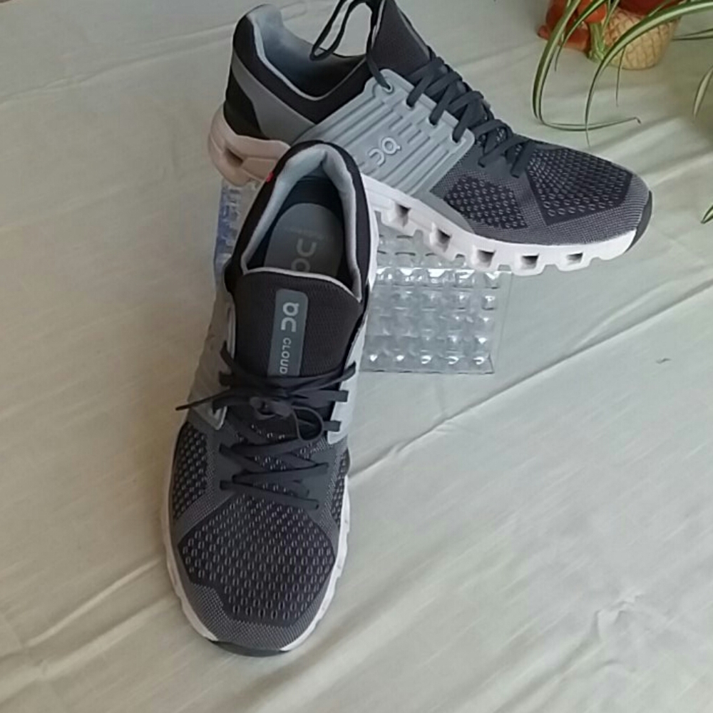 Cloudswift Athletic Running Shoes